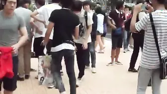 Korean Teenagers Street Fight