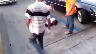 City Guy vs. Country Dude! Get the Beatdown!
