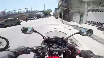 Armed Men Try To Rob An Off-Duty Cop