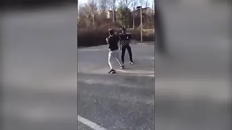 Young Amateur Boxer vs. Untrained Opponent