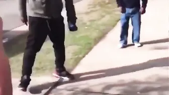 Daily Fights And Entertainment: Dont Mess With Lil Mike!