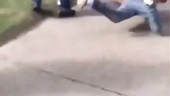 Daily Fights And Entertainment: Dont Mess With Lil Mike!