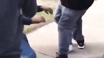 Daily Fights And Entertainment: Dont Mess With Lil Mike!