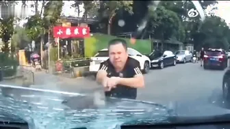 Dont Bring Metal Rod to a Car Fight