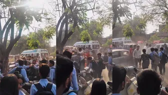 Junior Beats Senior In A College Fight In India