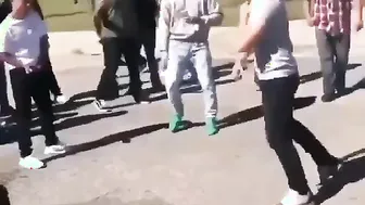 Dont Fight, Just Watch Others Do It