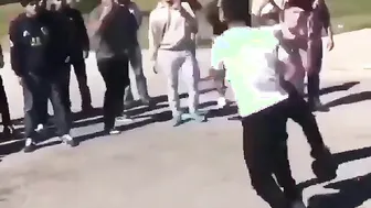 Dont Fight, Just Watch Others Do It