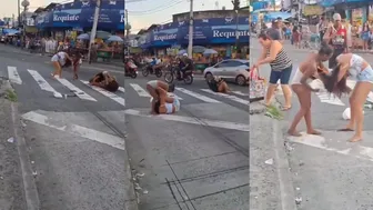 Madureira - Fight In The Middle Of The Street!!