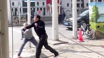 21 Swings And Misses In A Folks Fight