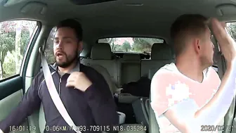 Mexican Cartel Members Calm Down Tourists After Pulling Them Over!