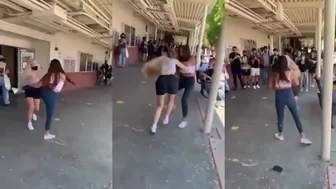 Female Students Get Into A Fight And She Beats Her Up
