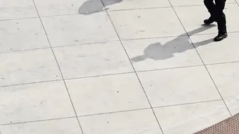 One Guy Versus Three Cops