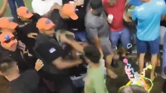 A Dude Saves His Friend from Cops