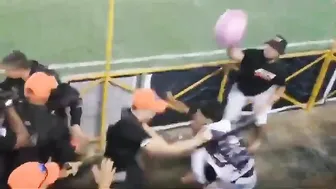A Dude Saves His Friend from Cops