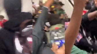 Daily crazy fights! ????????