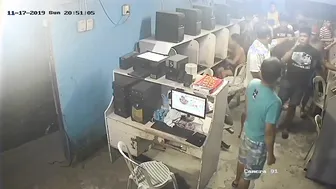 Drunken Bullies Get Brain Screen of Death Punching Gamers
