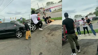 Dude Catches A Guy Keying His Car And Goes Crazy!