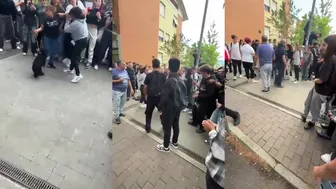 Two Girls vs. Mother - Fight Time!