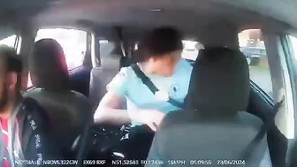 London Taxi Driver Catches The Middle Of A Knifefight!