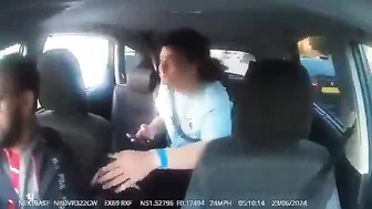London Taxi Driver Catches The Middle Of A Knifefight!