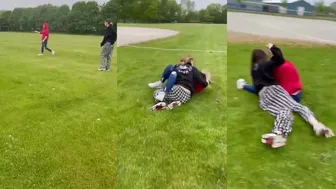 Girl fights! Viral Street Fights!