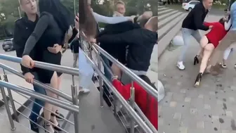 Girls Fight In Russia