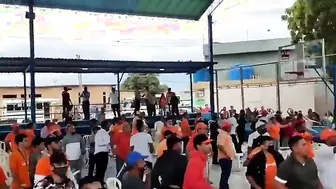 Chair Battle In Venezuela #1 Fight Video