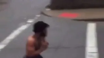 Guy Fight Knockout In Street 1v1
