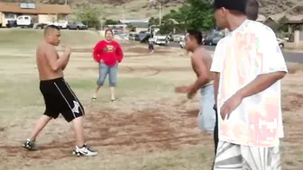 Mortal Kombat Mid-Kick Clash