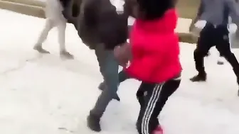Boomp Boomp Boom