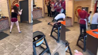 Popeyes chicken is delicious - Daily Fight Videos