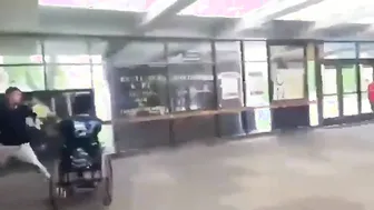 Teen Student vs. Other Wheelchair-bound Student ???? ????