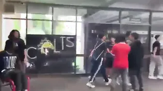 Teen Student vs. Other Wheelchair-bound Student ???? ????