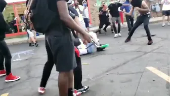 Dont fight, Let Others Wrestle