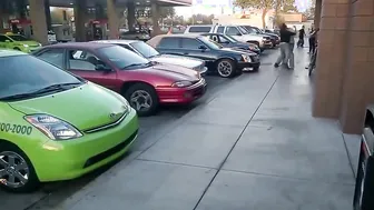 Black man Talks Trash to White Man and Gets Knocked Out