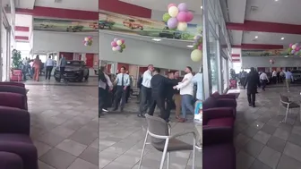 Toyota salesman vs. Customer Over Markup