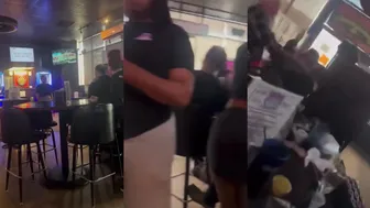Woman Bar Fight!