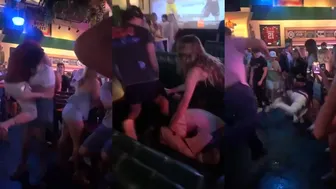 Non-stop Fight Action And Wild Viral Videos!