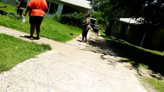 Fat bitches Fighting