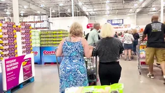 Mama Karen And Mini Karen Must Be Banned From Costco