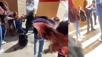 Sophomore vs Senior: Girls Fight!