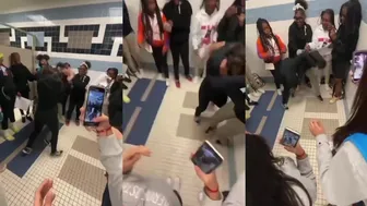 Send In Girl Fights!!!